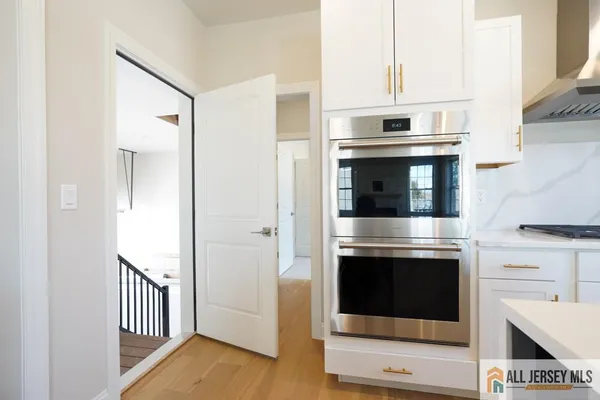 $1,299,000 | 3 Michael Court, North Brunswick, NJ 08902