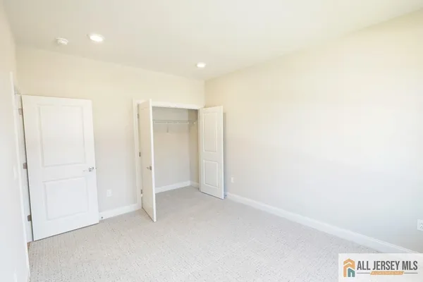 $1,299,000 | 3 Michael Court, North Brunswick, NJ 08902