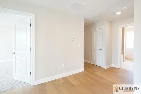 $1,299,000 | 3 Michael Court, North Brunswick, NJ 08902