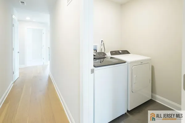$1,299,000 | 3 Michael Court, North Brunswick, NJ 08902