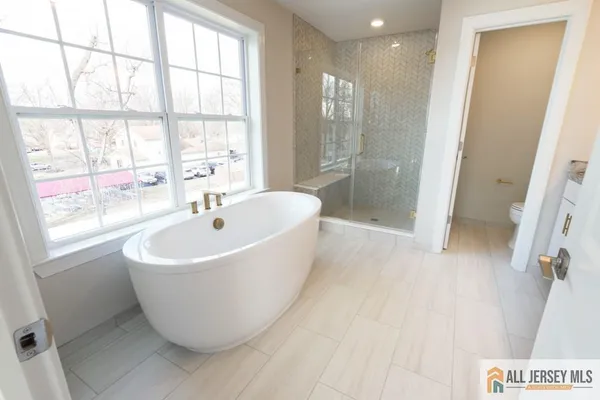 $1,299,000 | 3 Michael Court, North Brunswick, NJ 08902