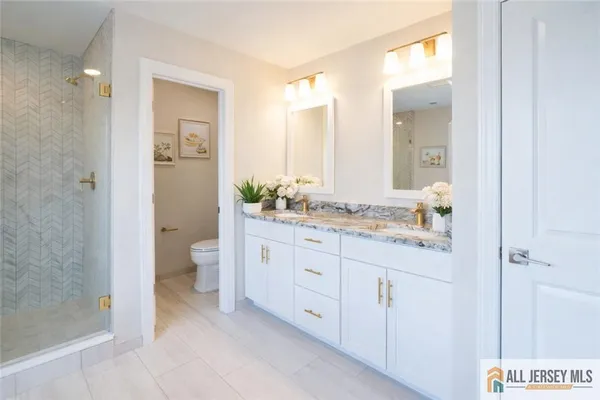 $1,299,000 | 3 Michael Court, North Brunswick, NJ 08902