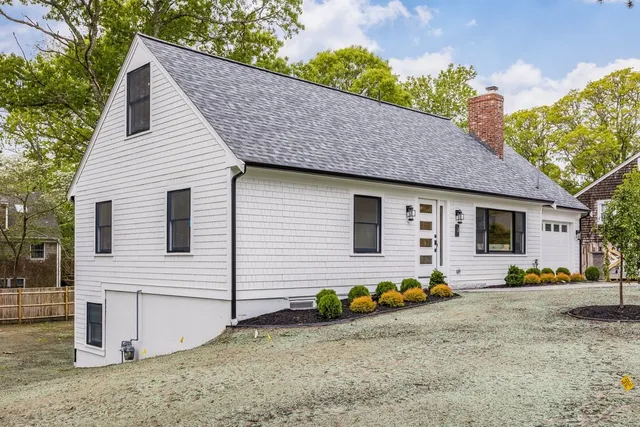 $999,000 | 7 Sandy Lane, Harwich, MA 02645