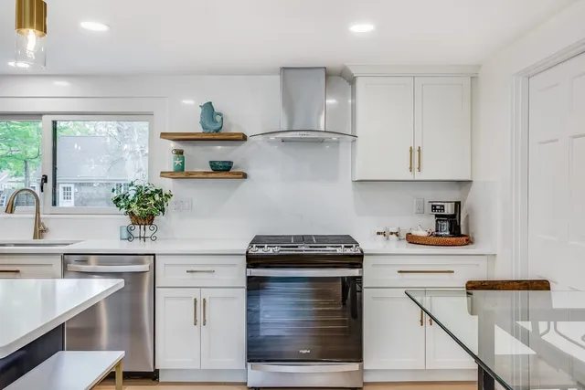 $999,000 | 7 Sandy Lane, Harwich, MA 02645