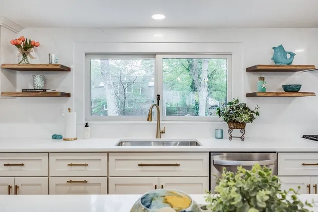 $999,000 | 7 Sandy Lane, Harwich, MA 02645