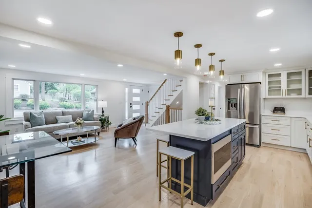 $999,000 | 7 Sandy Lane, Harwich, MA 02645