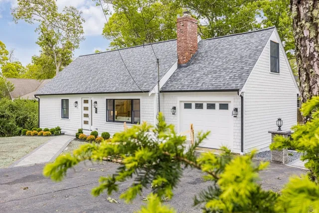 $999,000 | 7 Sandy Lane, Harwich, MA 02645