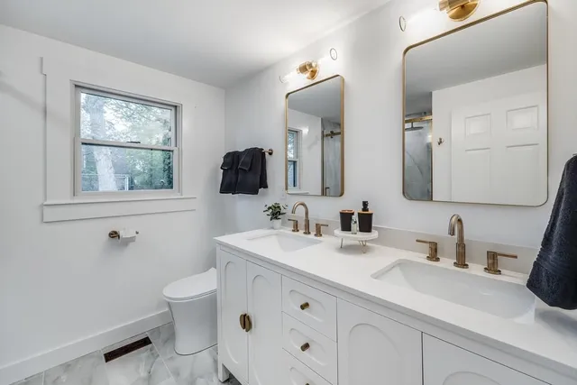 $999,000 | 7 Sandy Lane, Harwich, MA 02645