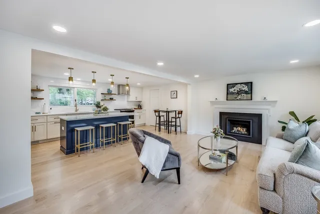 $999,000 | 7 Sandy Lane, Harwich, MA 02645