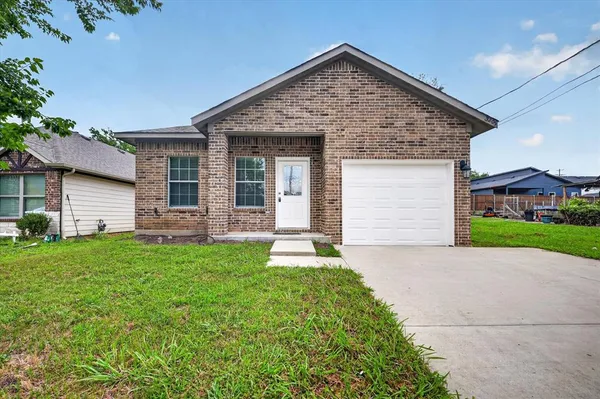 $1,595 | 3205 Bois D Arc Street, Greenville, TX 75401