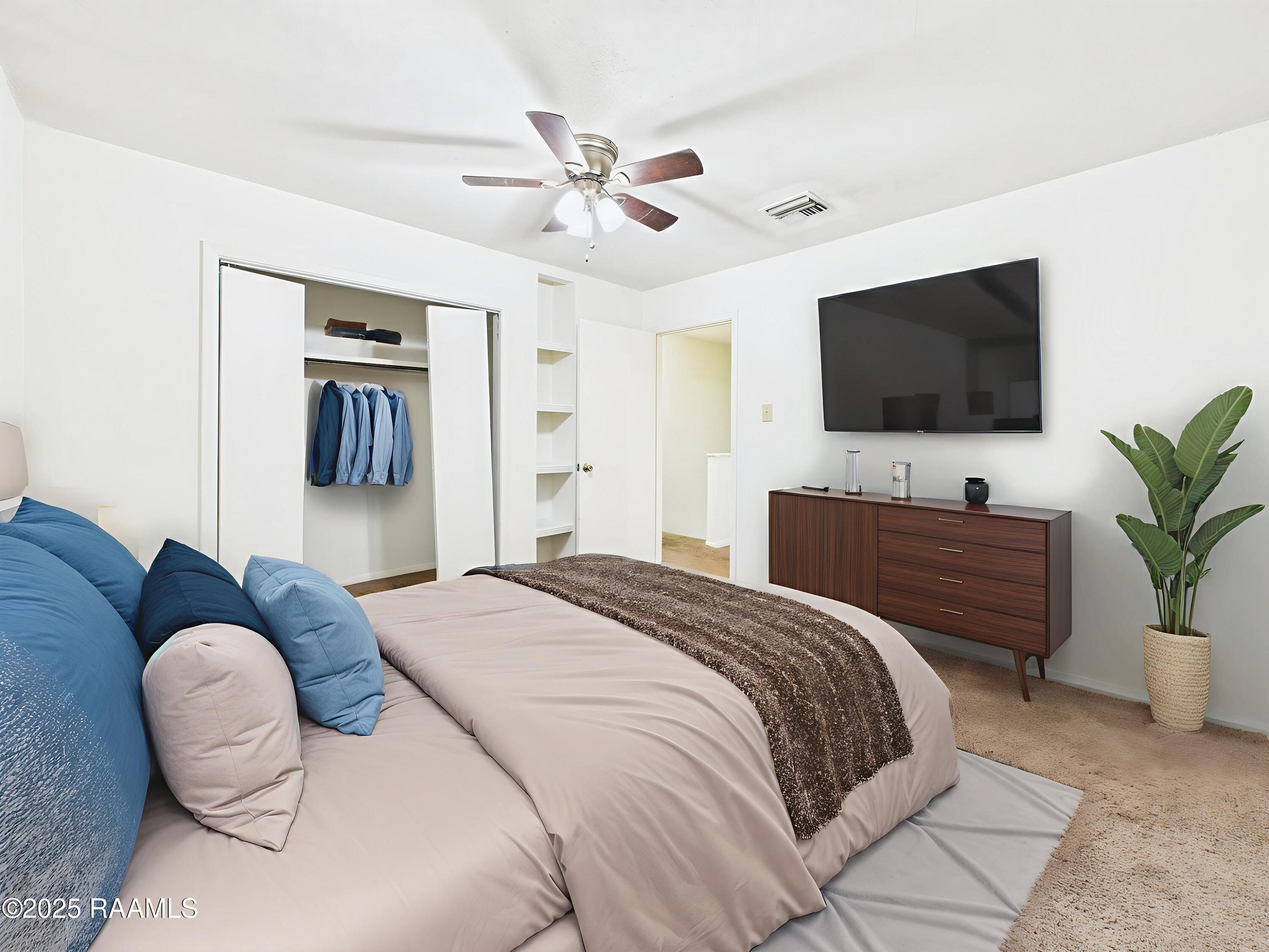 114 Country, Unit C Lafayette, LA 70508 - Photo 11 of 15 Bedroom 2 (19)