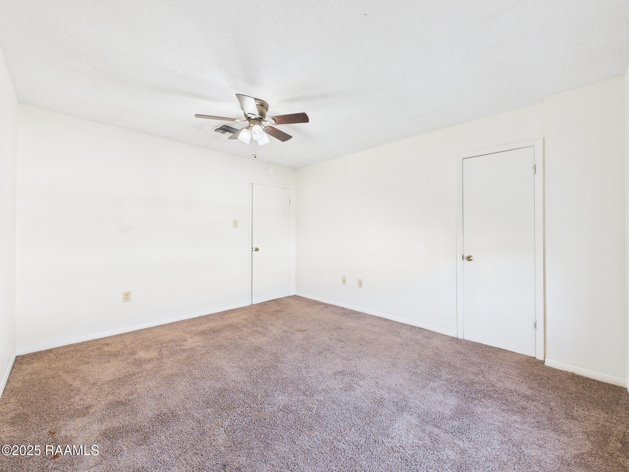 114 Country, Unit C Lafayette, LA 70508 - Photo 13 of 15 CAM04246G0-PR0175-STILL012