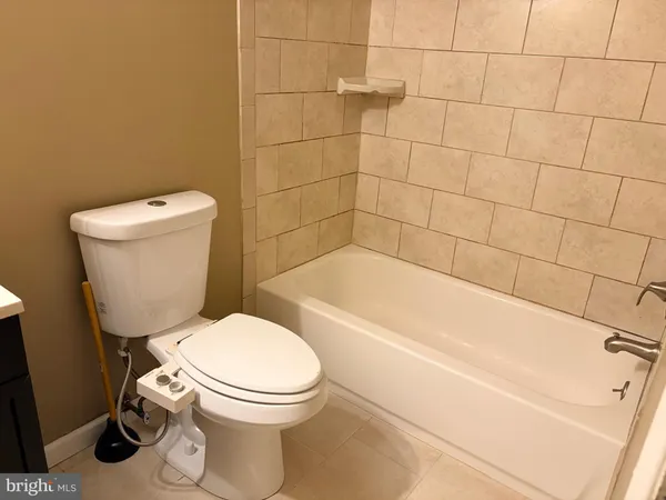 $1,900 | 2036 Jason Drive, Unit A, Huntingdon Valley, PA 19006
