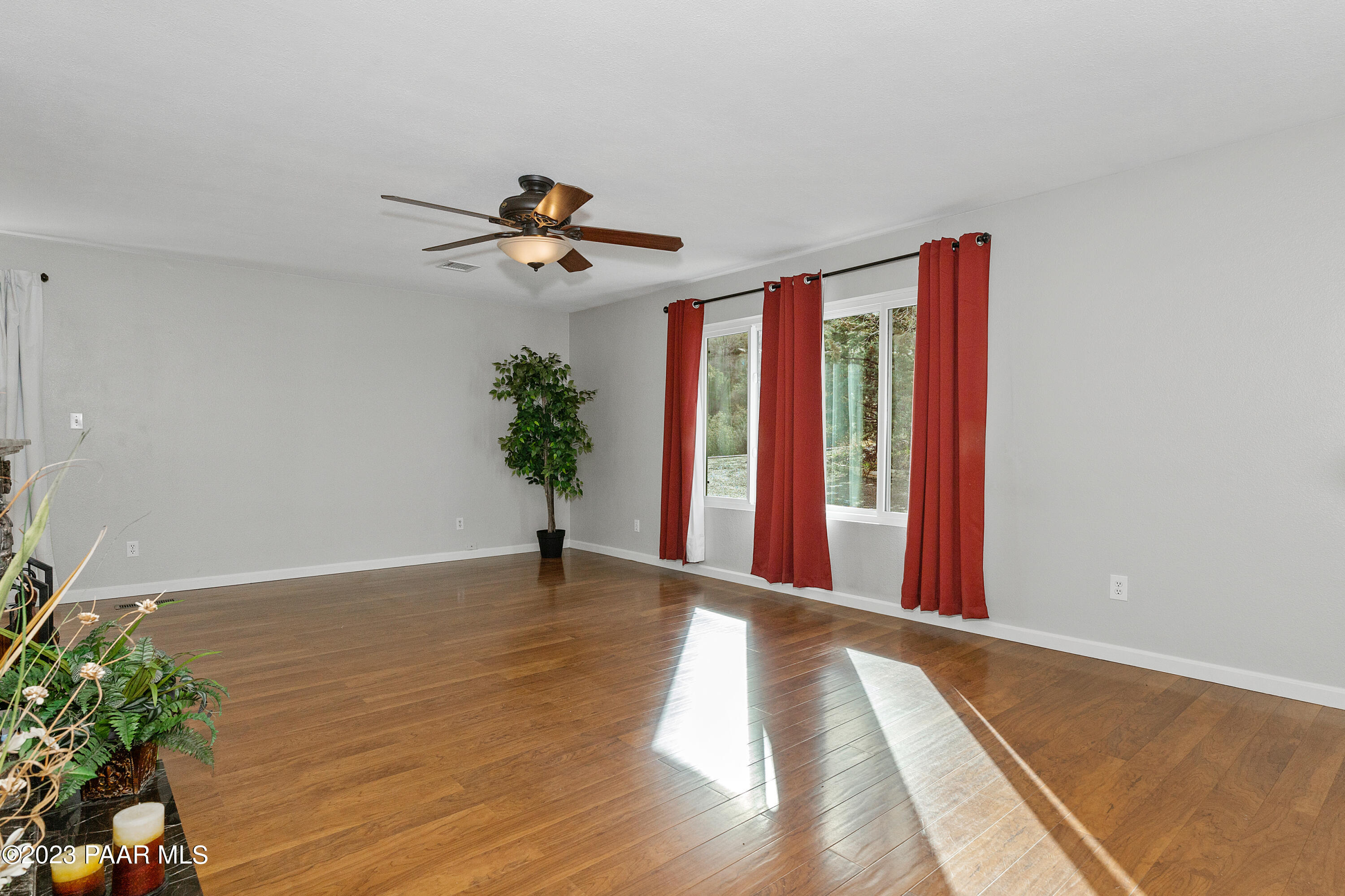 450 Valley Place Prescott, AZ 86301 - Photo 9 of 44 a view of an empty room with potted plants
