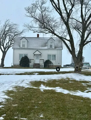 $350,000 | 9825 11000 North, Grant Park, IL 60940