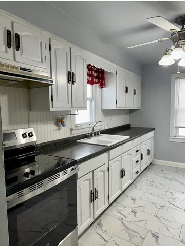 $350,000 | 9825 11000 North, Grant Park, IL 60940