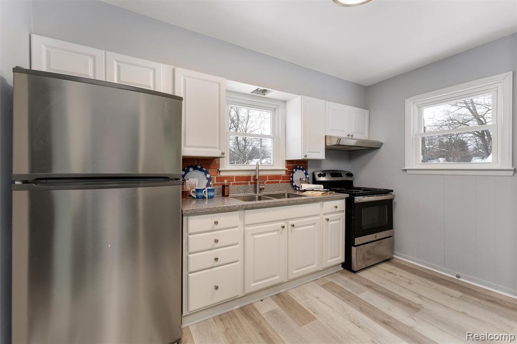 4190 2nd Street Wayne, MI 48184 - Photo 4 of 23