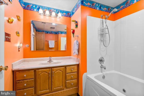 $545,000 | 6114 Elaine Drive, Braddock Heights, MD 21703