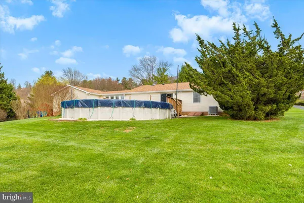 $545,000 | 6114 Elaine Drive, Braddock Heights, MD 21703