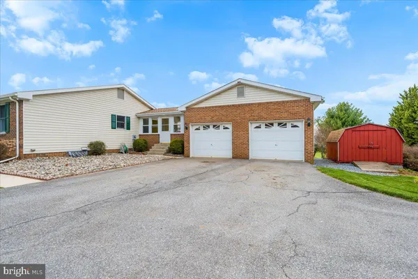 $545,000 | 6114 Elaine Drive, Braddock Heights, MD 21703