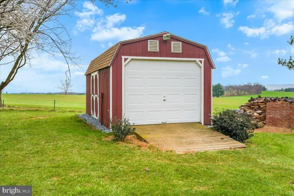 $545,000 | 6114 Elaine Drive, Braddock Heights, MD 21703