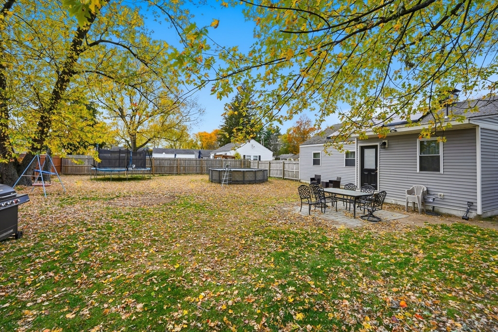 99 Lehigh Street Springfield, MA 01104 - Photo 22 of 25