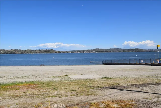 $312,000 | 32976 Oleander Drive, Lake Elsinore, CA 92530