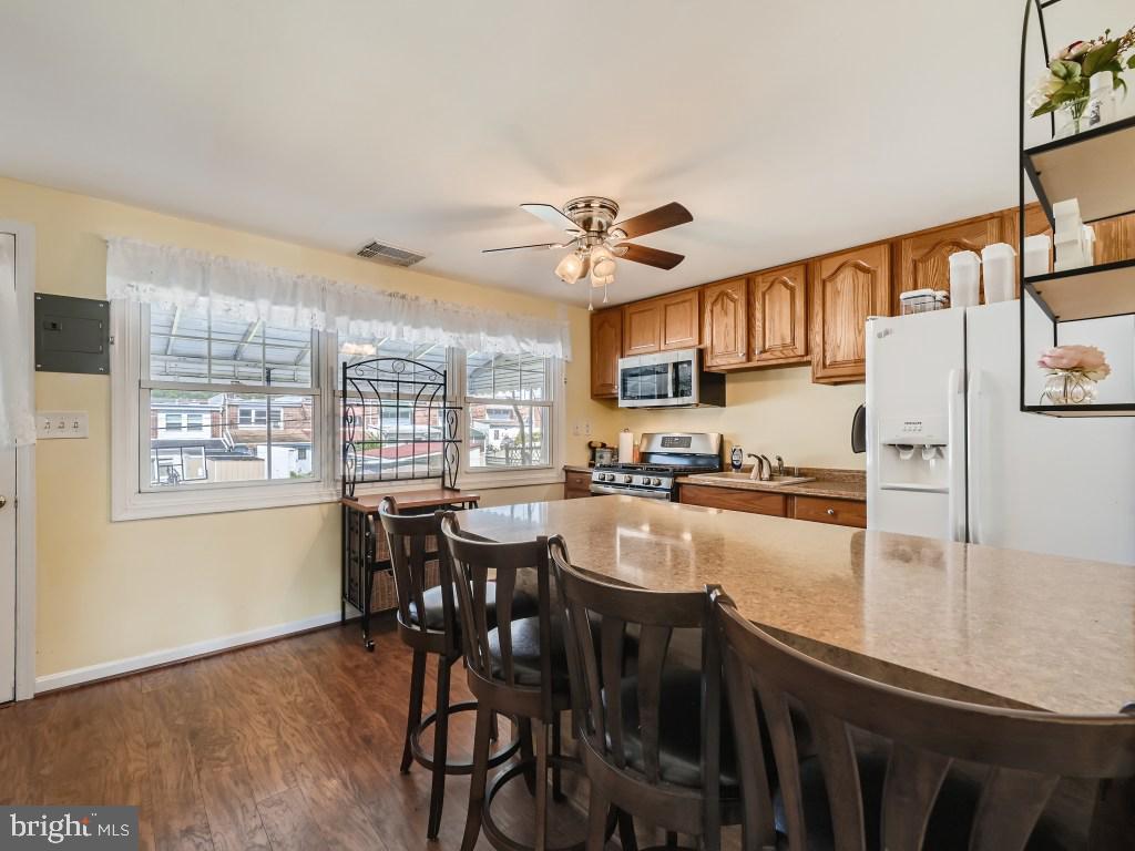 4406 Annapolis Road Halethorpe, MD 21227 - Photo 11 of 28