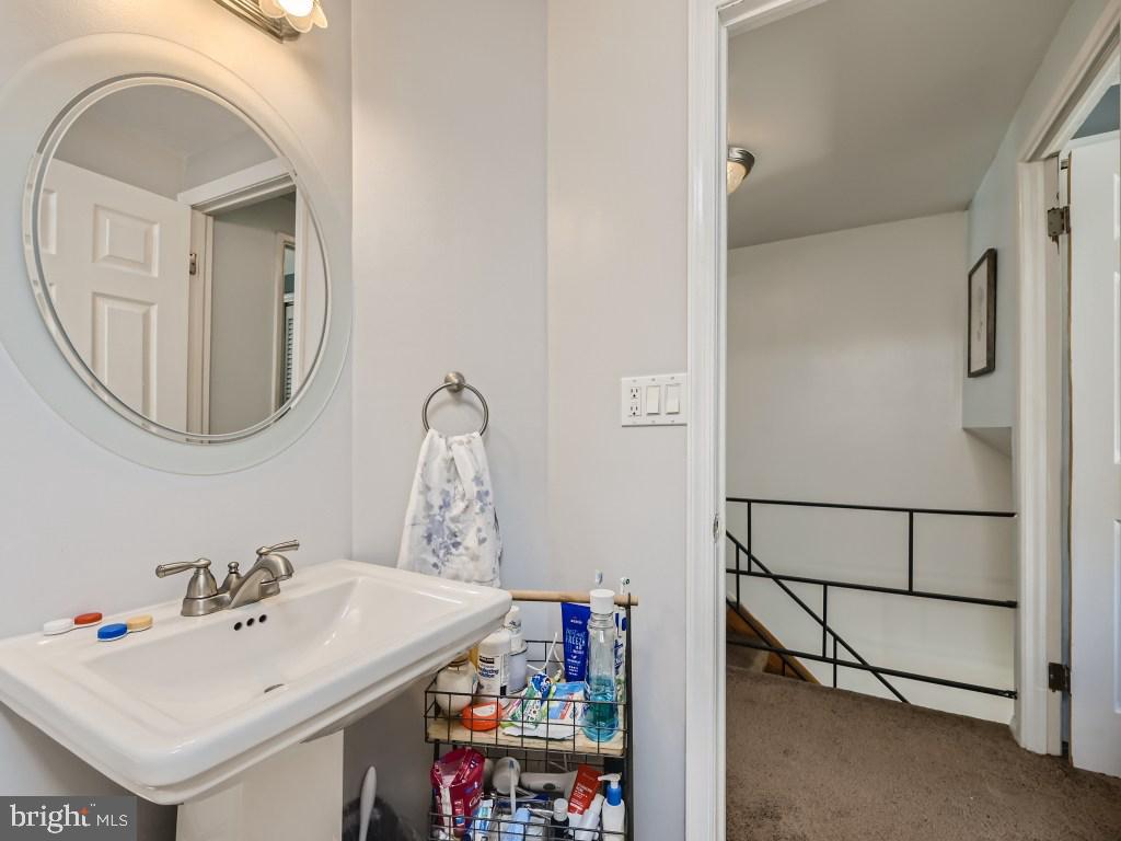 4406 Annapolis Road Halethorpe, MD 21227 - Photo 18 of 28