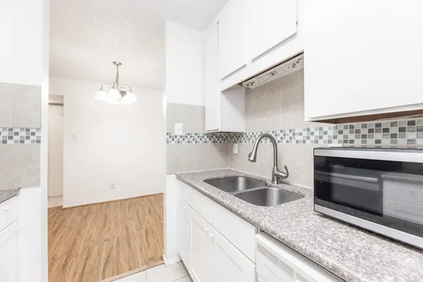 $975 | 10047 Westpark Drive, Unit 14, Houston, TX 77042