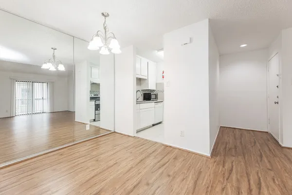 $975 | 10047 Westpark Drive, Unit 14, Houston, TX 77042