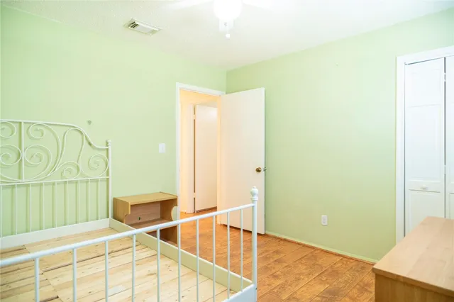 $299,900 | 8923 Hendon Lane, Houston, TX 77036