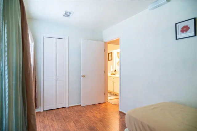 $299,900 | 8923 Hendon Lane, Houston, TX 77036