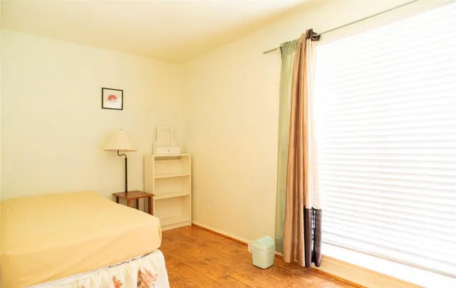 $299,900 | 8923 Hendon Lane, Houston, TX 77036