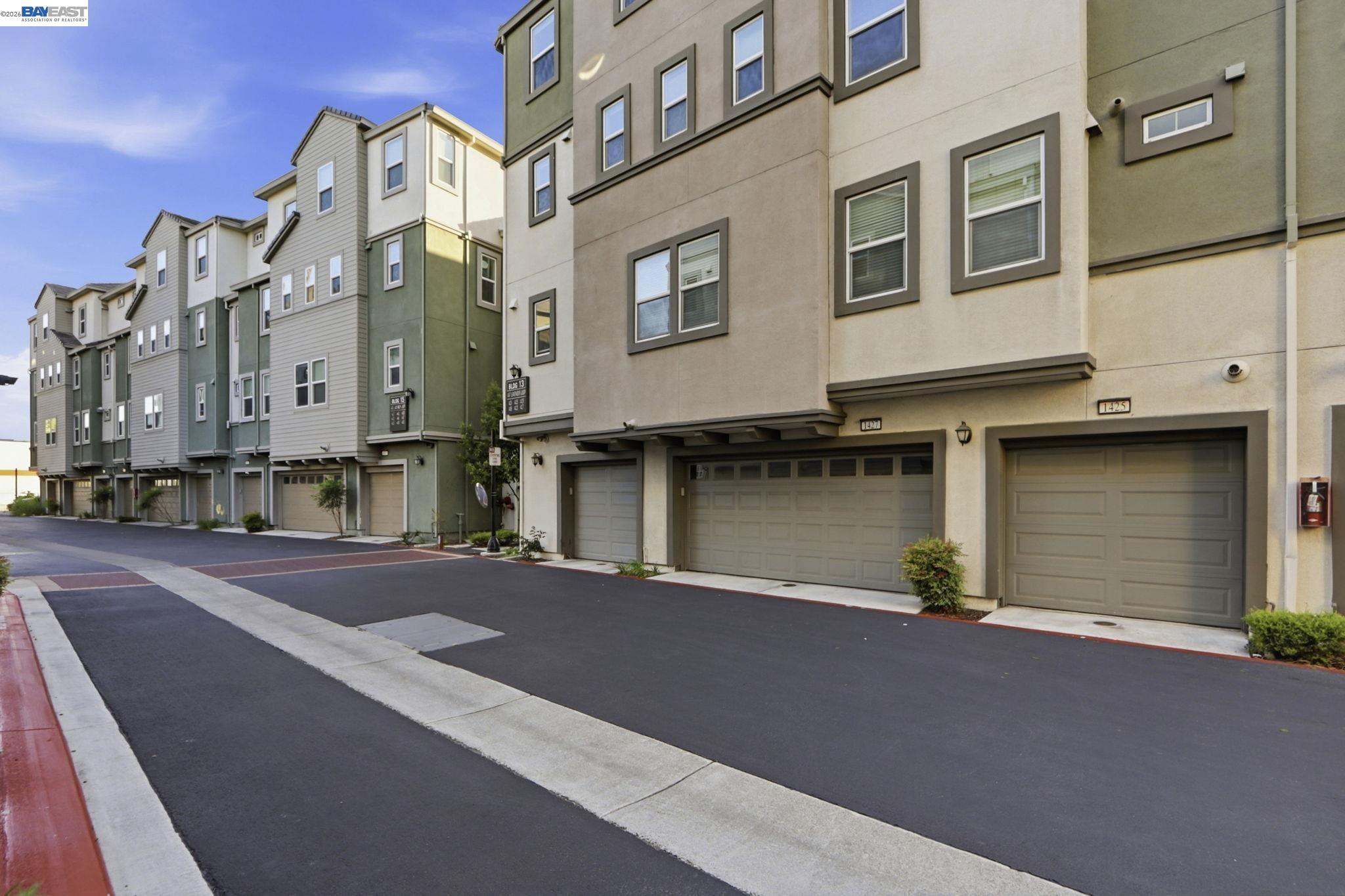 1427 Lavender Loop Milpitas, CA 95035 - Photo 42 of 44