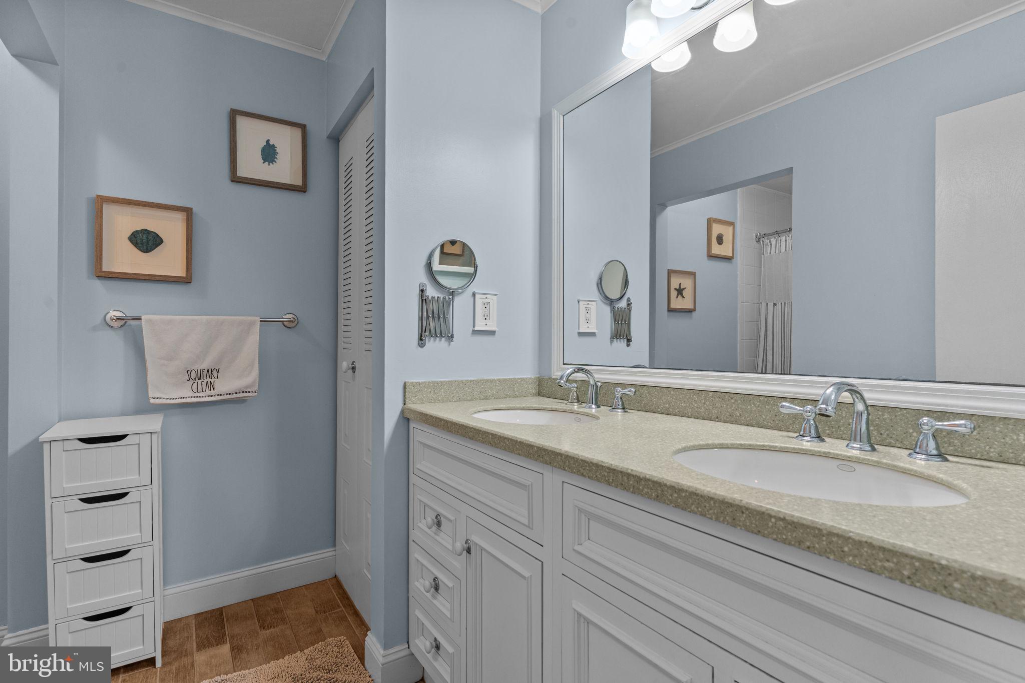 7 Laurel Court Hamilton, NJ 08690 - Photo 19 of 39