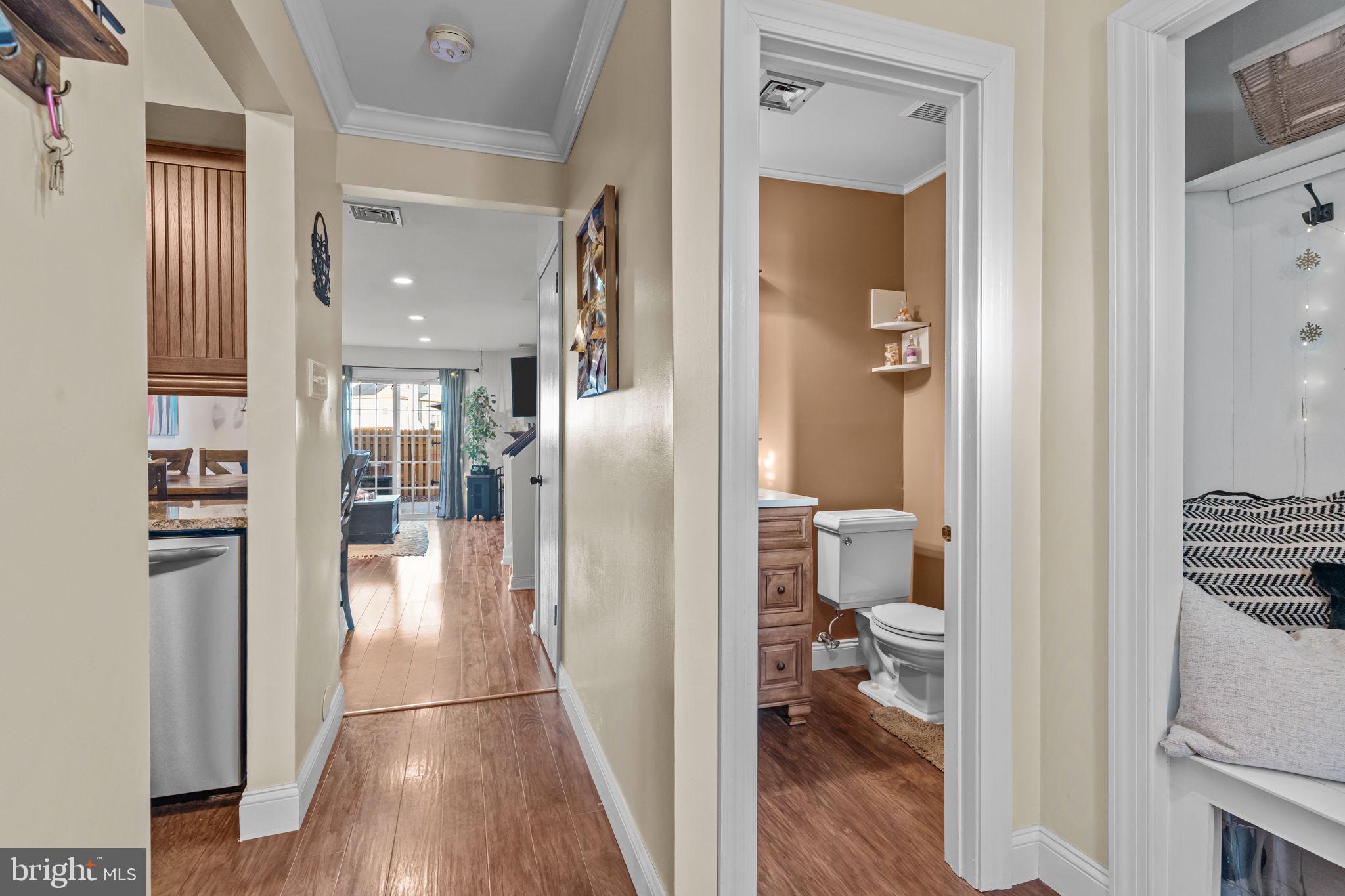 7 Laurel Court Hamilton, NJ 08690 - Photo 5 of 39