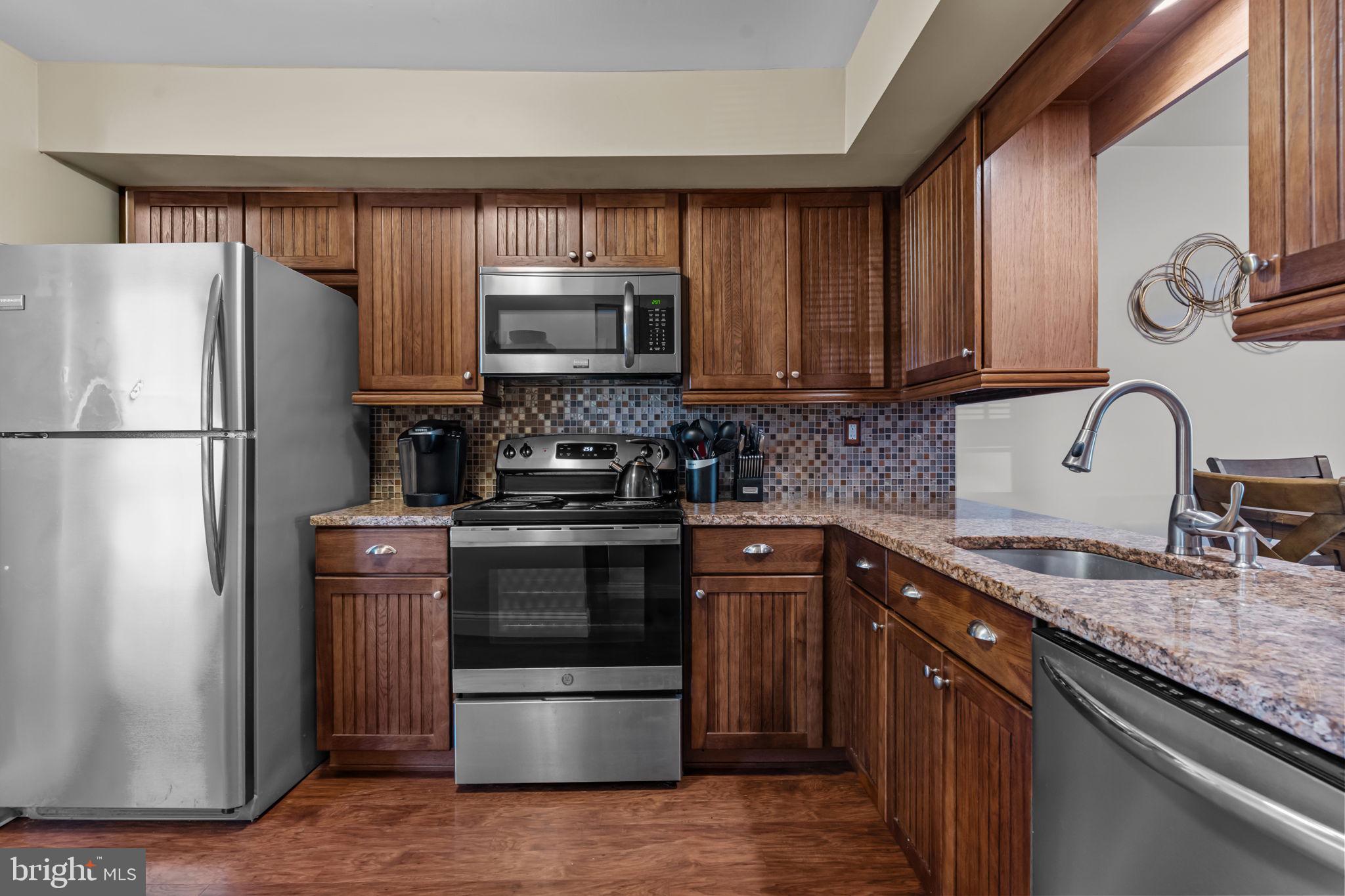 7 Laurel Court Hamilton, NJ 08690 - Photo 9 of 39