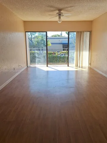 $185,000 | 5901 Washington Street, Unit 251, Hollywood, FL 33023