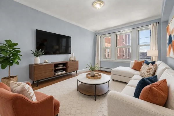 $639,000 | 1450-1454 Beacon Street, Unit 643, Brookline, MA 02446