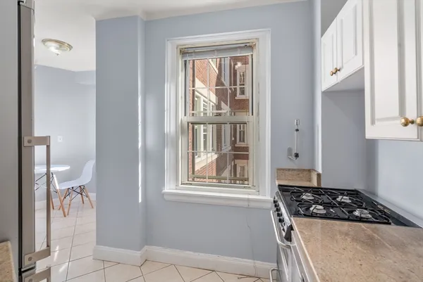 $639,000 | 1450-1454 Beacon Street, Unit 643, Brookline, MA 02446