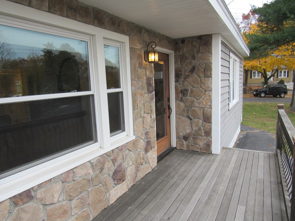 887 Riverside Drive Methuen, MA 01844 - Photo 9 of 22 Gallery Image 9