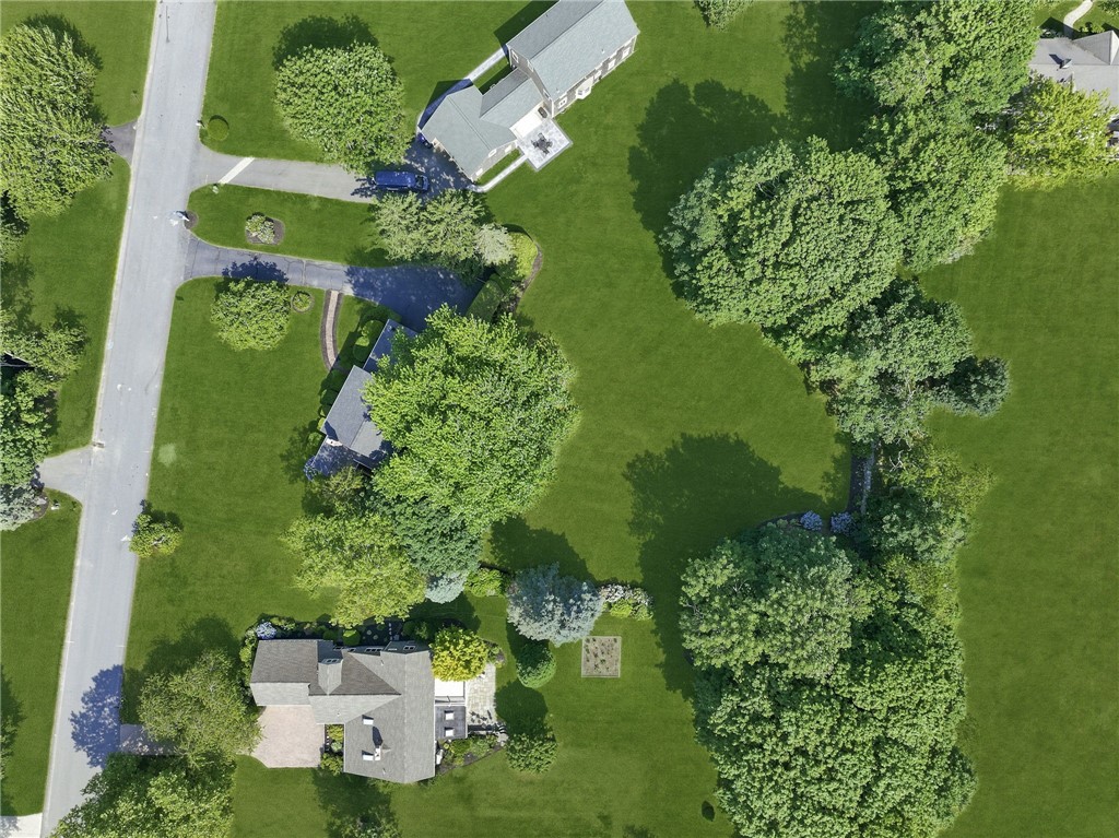 131 Taylor Road Portsmouth, RI 02871 - Photo 24 of 33
