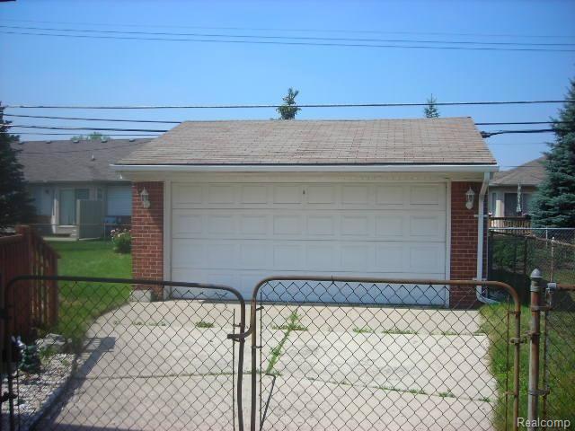 3857 Frazho Road Warren, MI 48091 - Photo 3 of 11 3857 FRAZHO ROAD, WARREN, MI 480