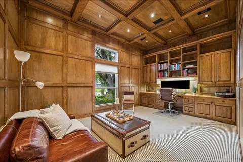 $1,570,000 | 5211 Pocahontas Street, Bellaire, TX 77401