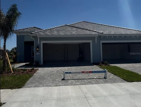 $445,940 | 21616 Lake Placid Way, Venice, FL 34293