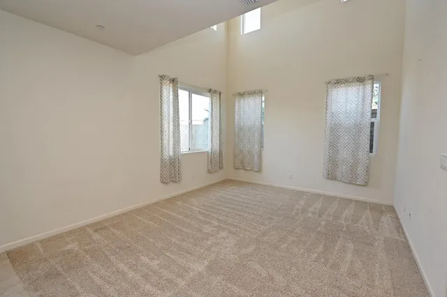 $369,950 | 891 North Terra Cotta Drive, Fresno, CA 93727