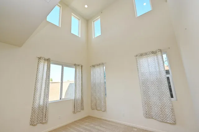 $369,950 | 891 North Terra Cotta Drive, Fresno, CA 93727