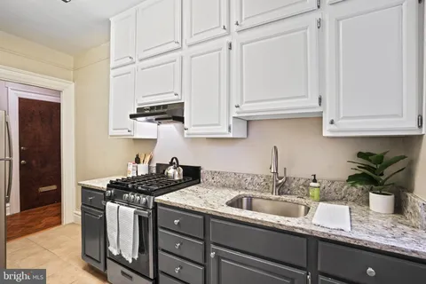 $245,000 | 2039 New Hampshire Avenue Northwest, Unit 307, Washington, DC 20009