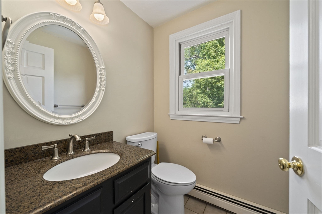 45 Tilden Lane Hanover, MA 02339 - Photo 15 of 34